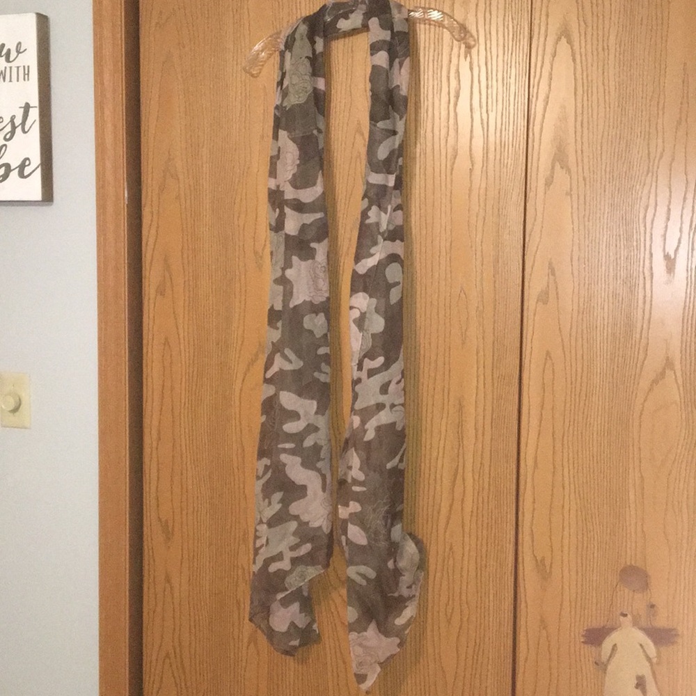 Floral Camo Scarf